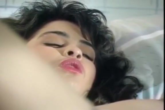 Iesha, Madison in 1970 pornstars do pussy licking and fingering