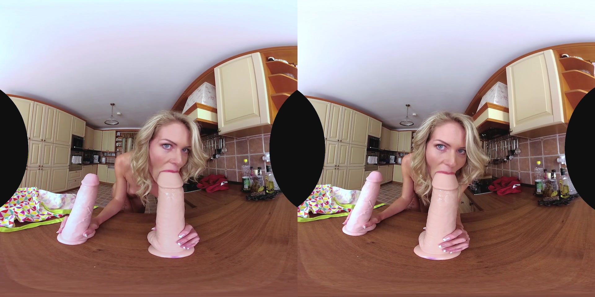 CzechVRFetish 142 Mac And Dildos