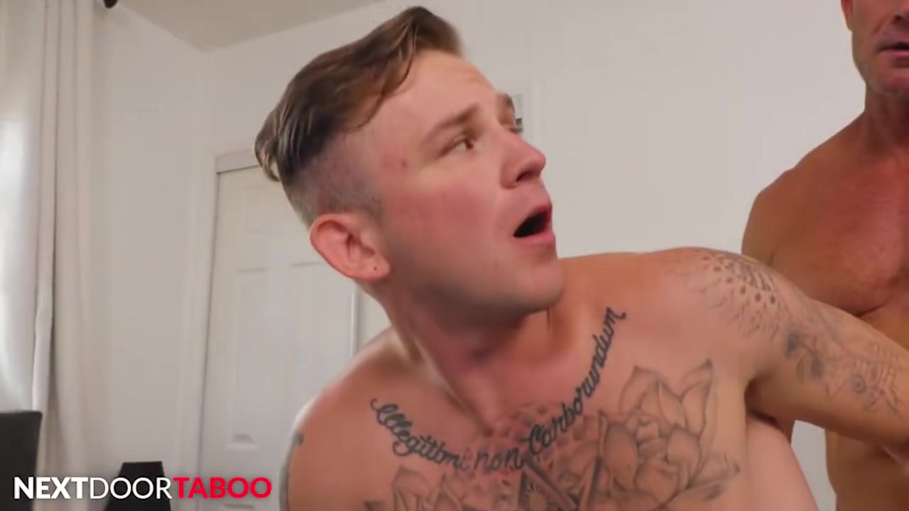 Sexy Stepdilf Dicks Down Tatted Stepbrat - Andrew Delta Greg Dixxon