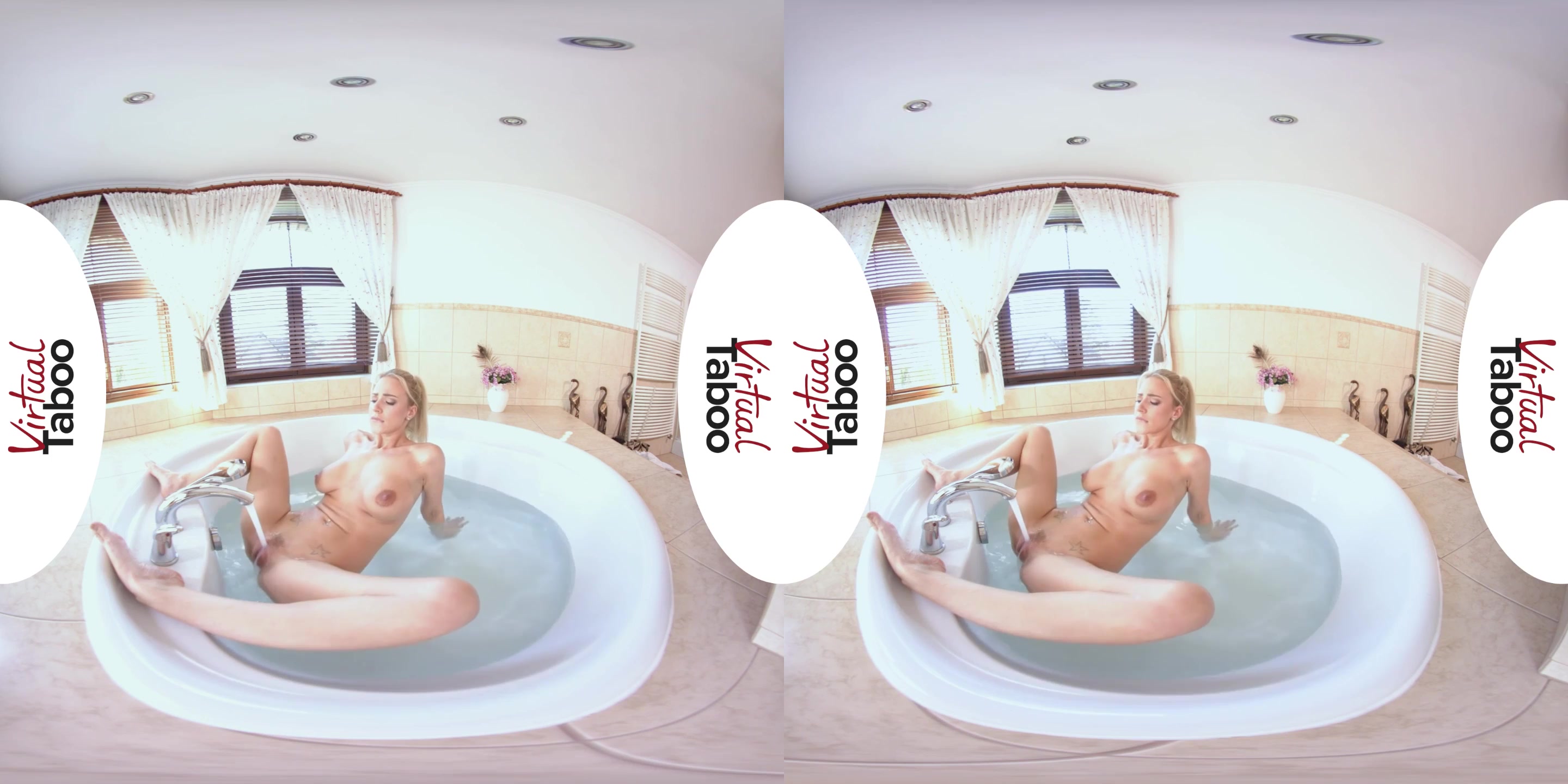 Bathtime With MILF Natalie - VirtualTaboo
