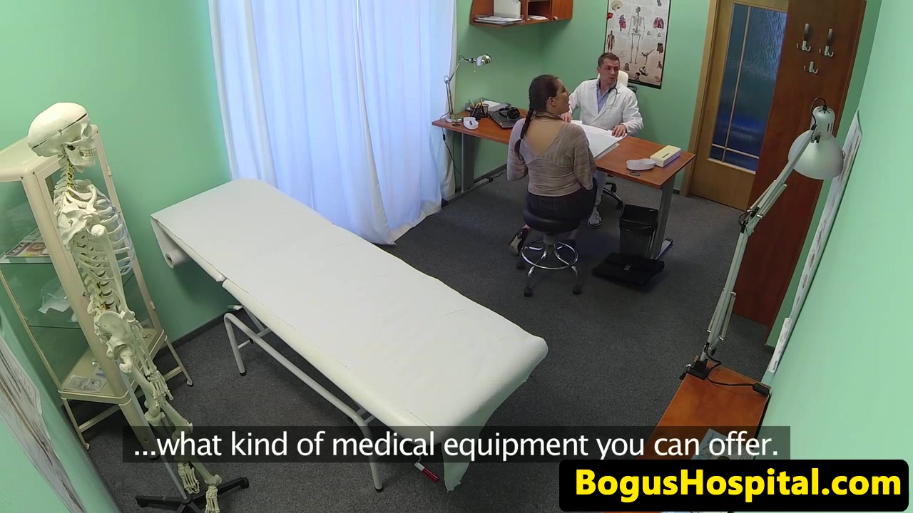 Gushing secretary fucked on doctors desk