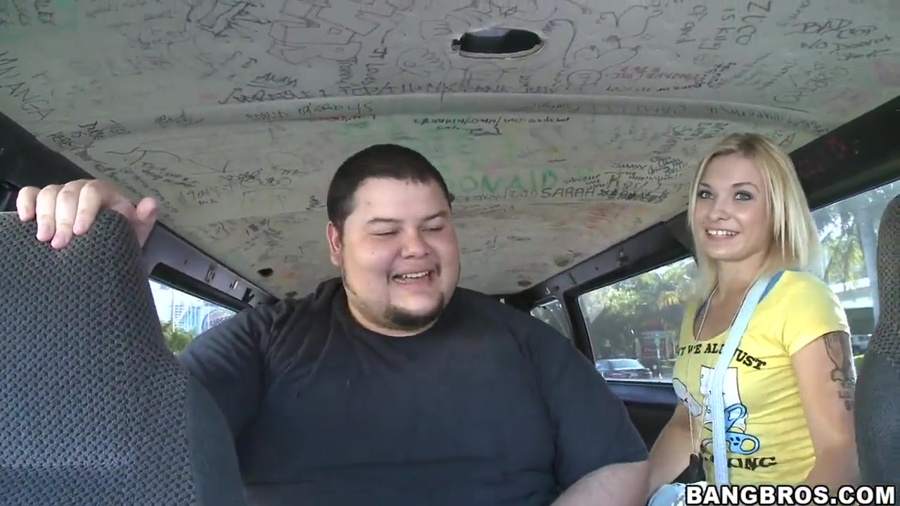 Blonde Star has fun in bang bus