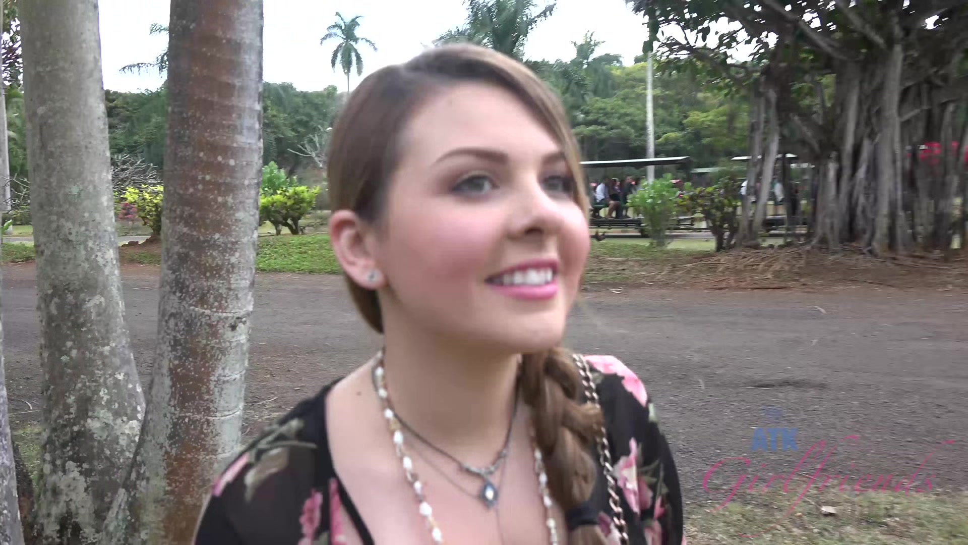 Virtual Vacation Hawaii With Cali Hayes 4/6