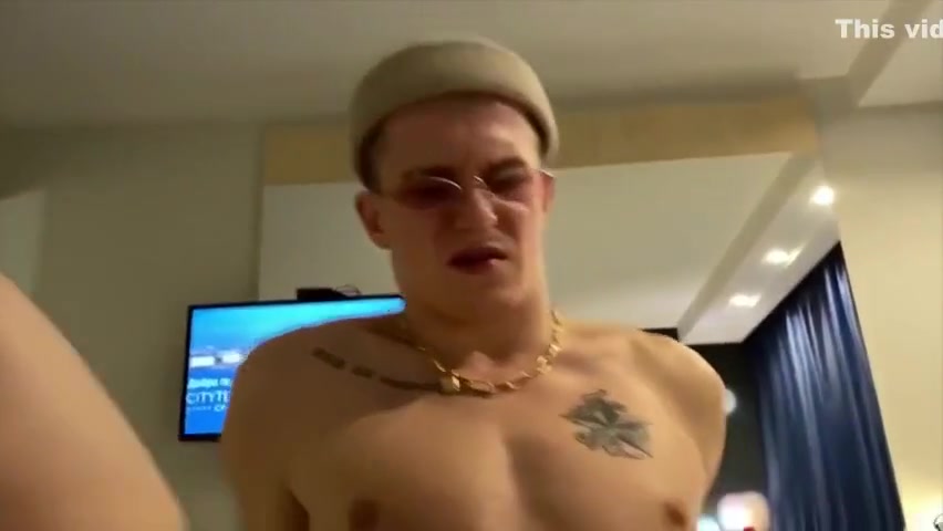 Pretty Boy In This Was In A Nightclub In Need Of Money sokolusha19