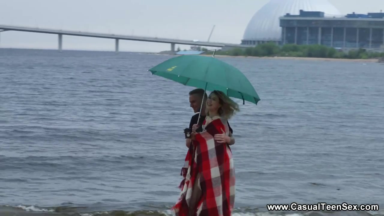 Seaside Teeny Hookup For Anal