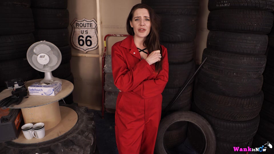 Samantha Bentley - Service Your Dick - Sexy Videos - WankitNow