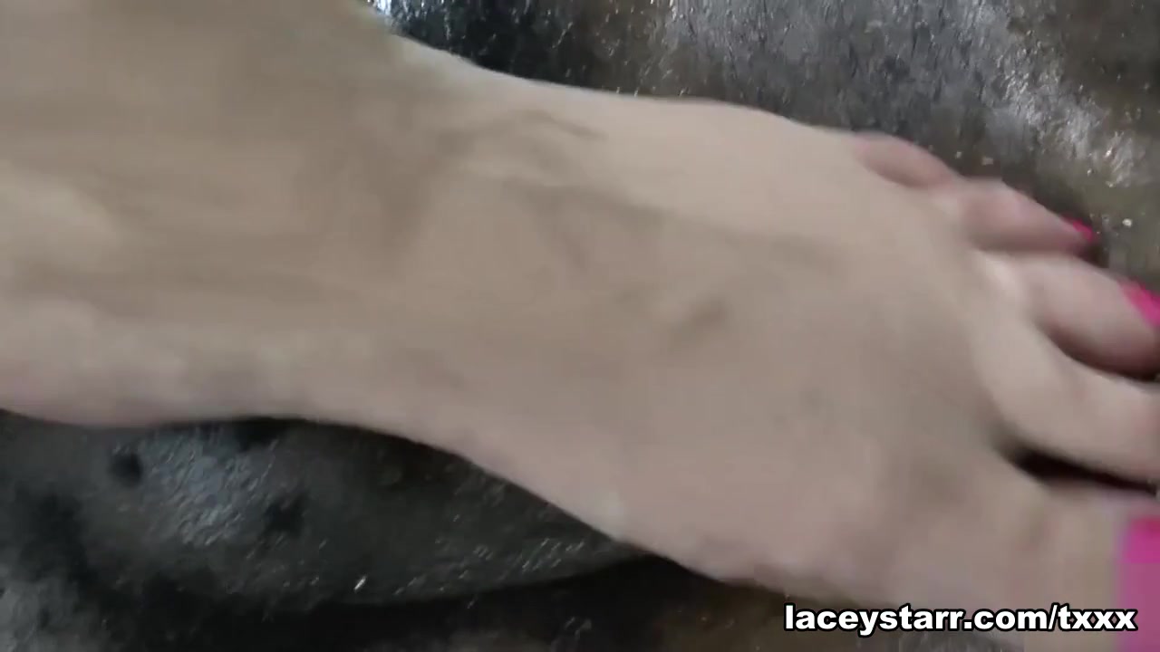 Lacey Starr in Granny Lacey Gives a Foot Job - LaceyStarr
