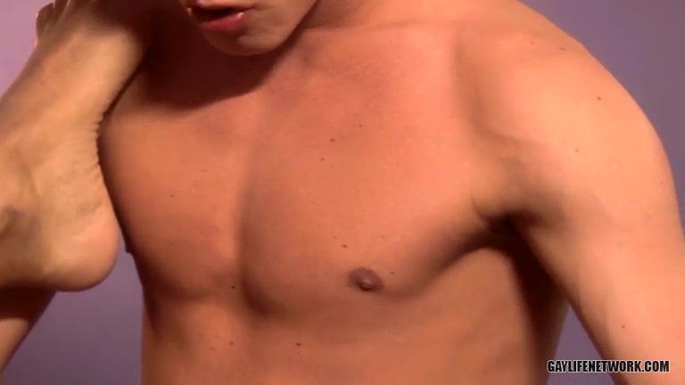 Domynick Knows How To Seduce - Zac West & Domynick