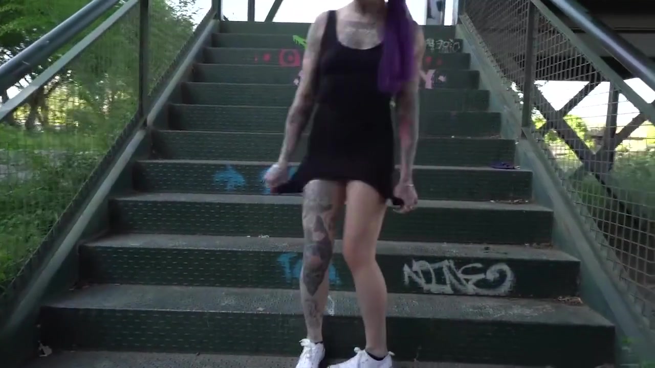 Amazing Redhead Babe Enjoys A Public Blowjob To An Amateur Dude