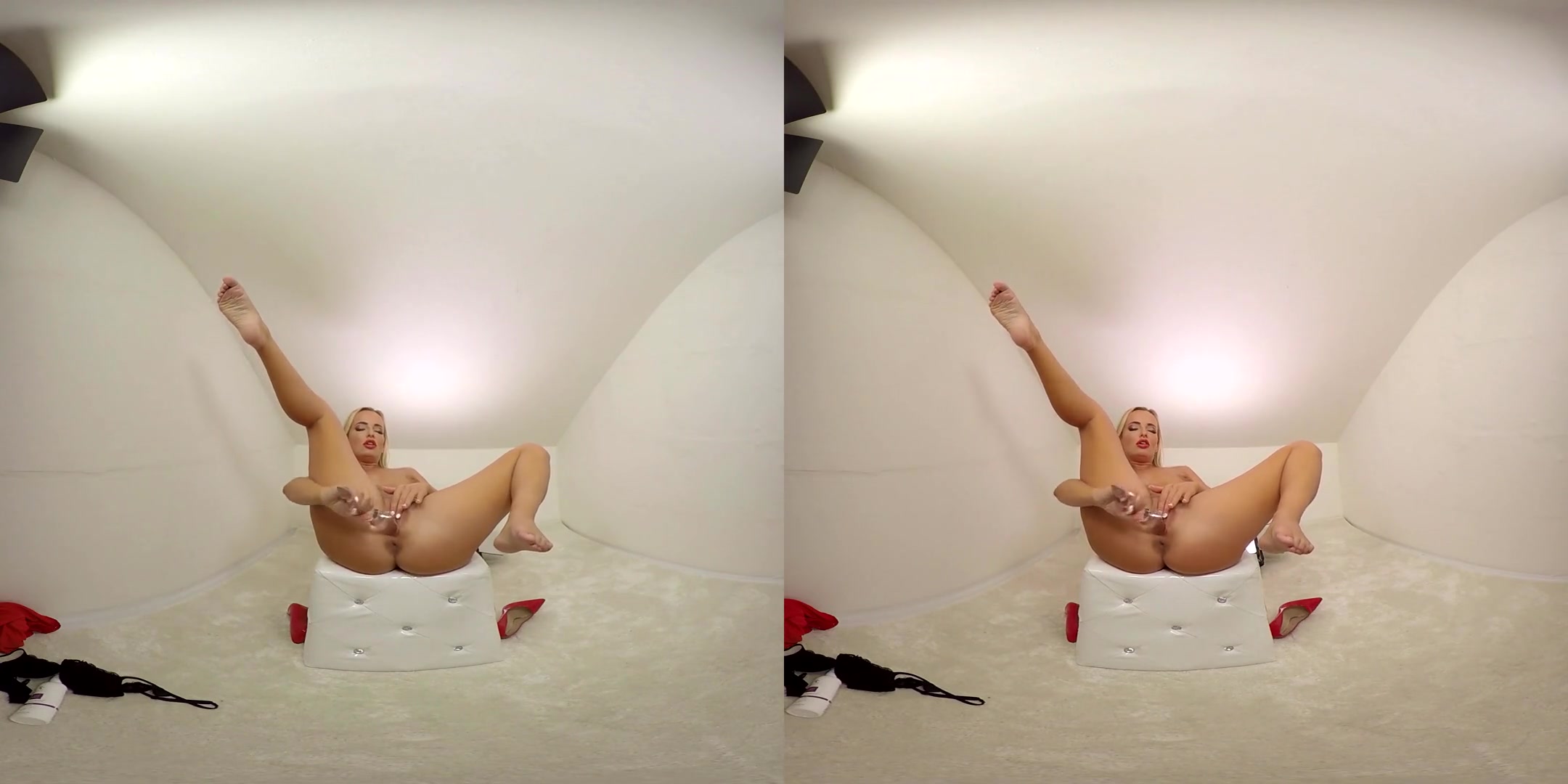 Amy Pink in 129 - Victoria Pure - BravoModelsMedia