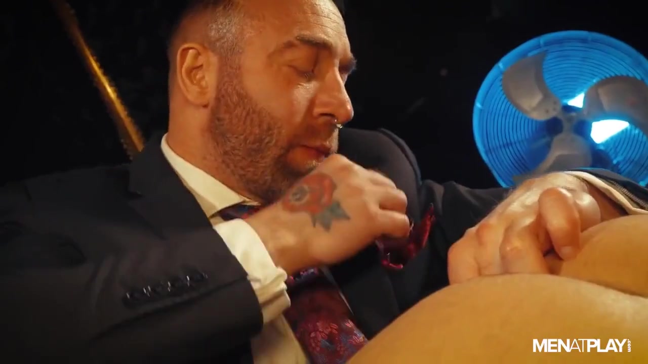 Pure Suit: Resurgence Excelsior - Manuel Scalco