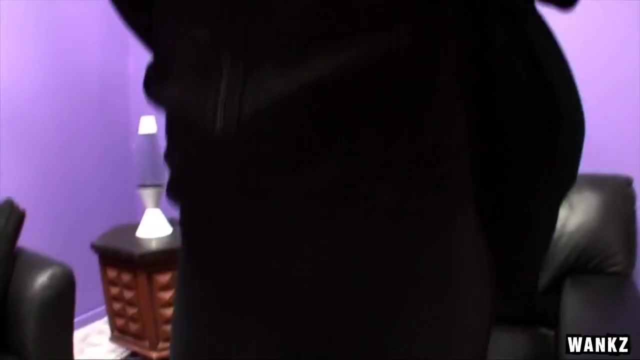 Big Dick Breaks Into A Tight Pussy
