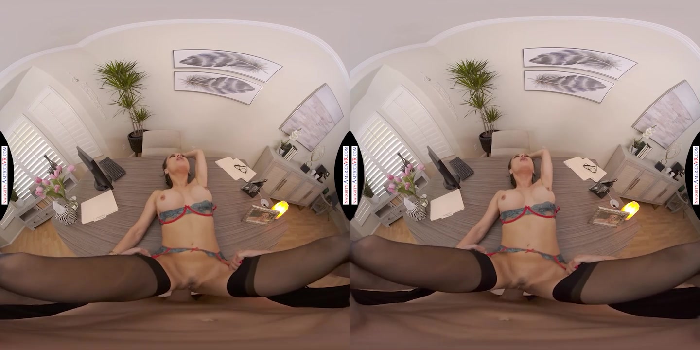 Your Marriage Counselor Crystal Rush Wants To Fuck Your Brains Out