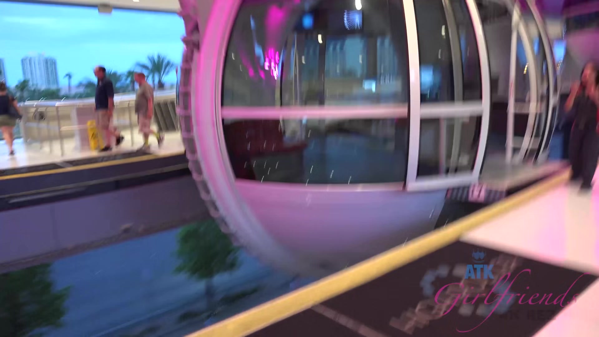 Virtual Vacation In Las Vegas With Cute Alexa Nova 1/2