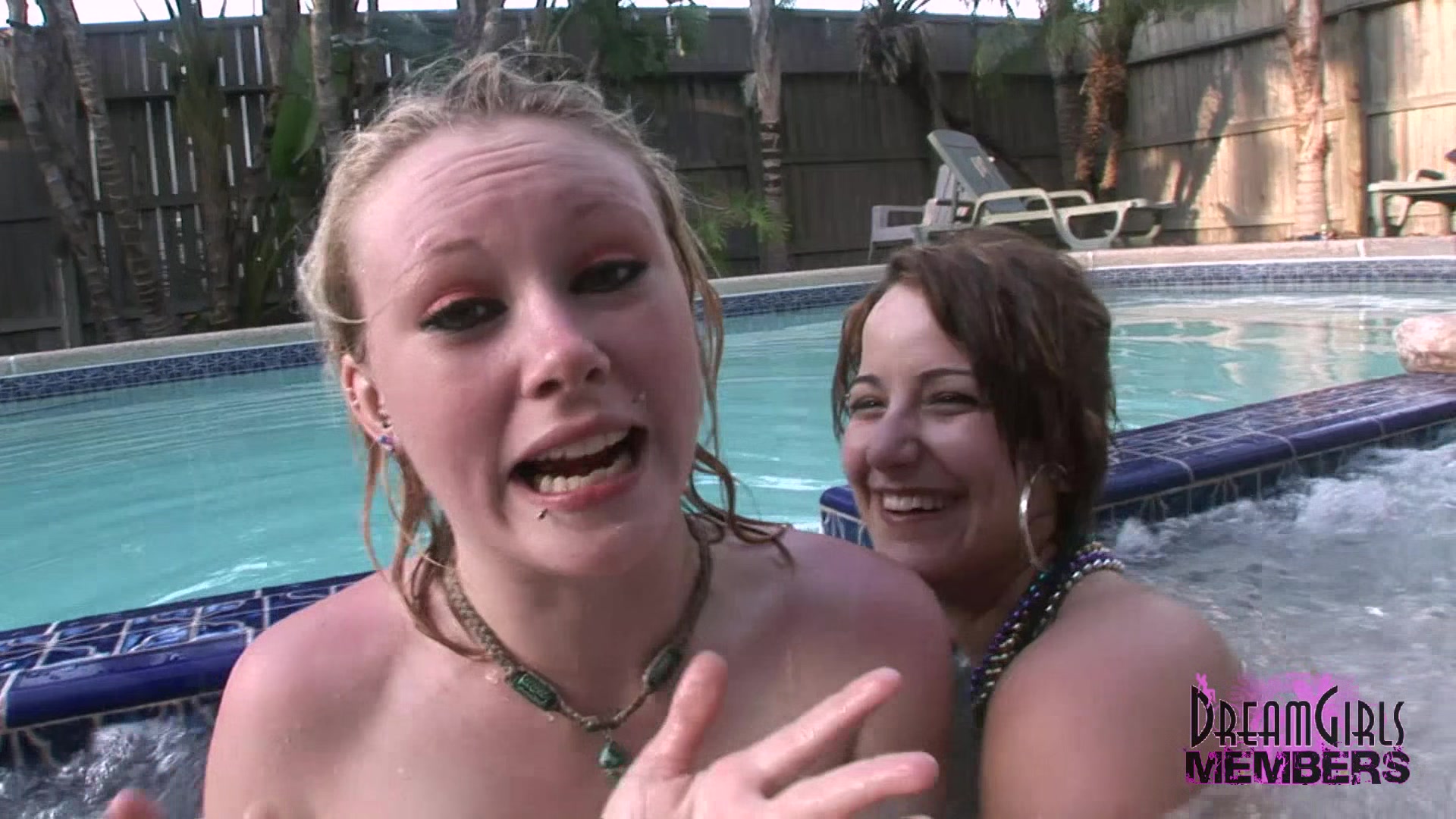 Horny Hot Tub Threesome On Spring Break