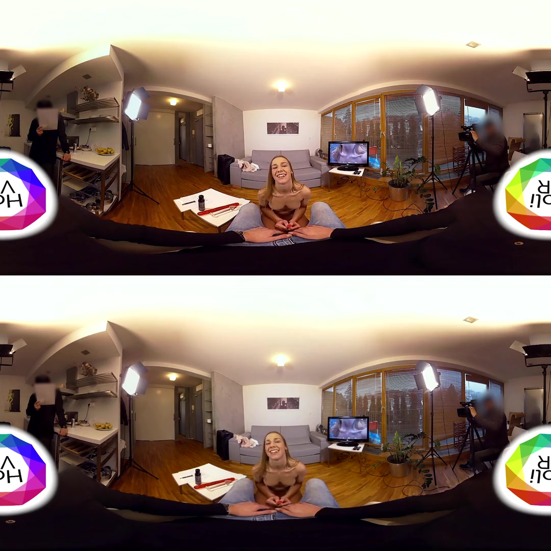 Alexis Crystal in Casting Couch VR - HoliVR
