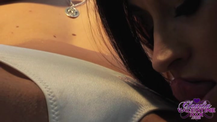 Claudia Valentine Cums Clean with Keila Clip#1