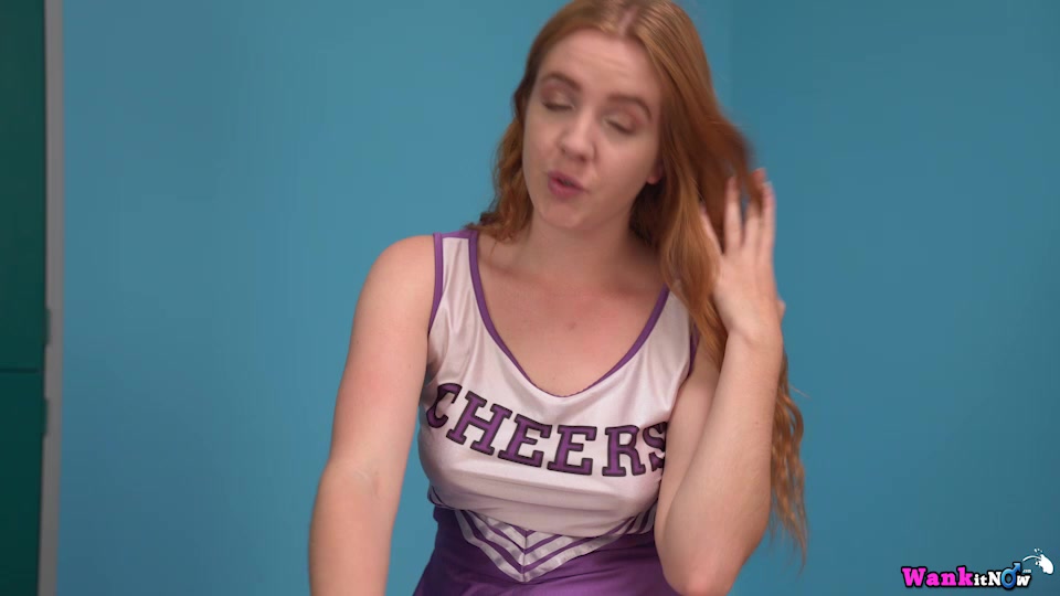 Scarlette Jones - Fist Full Of Cheer - Sexy Videos - WankitNow