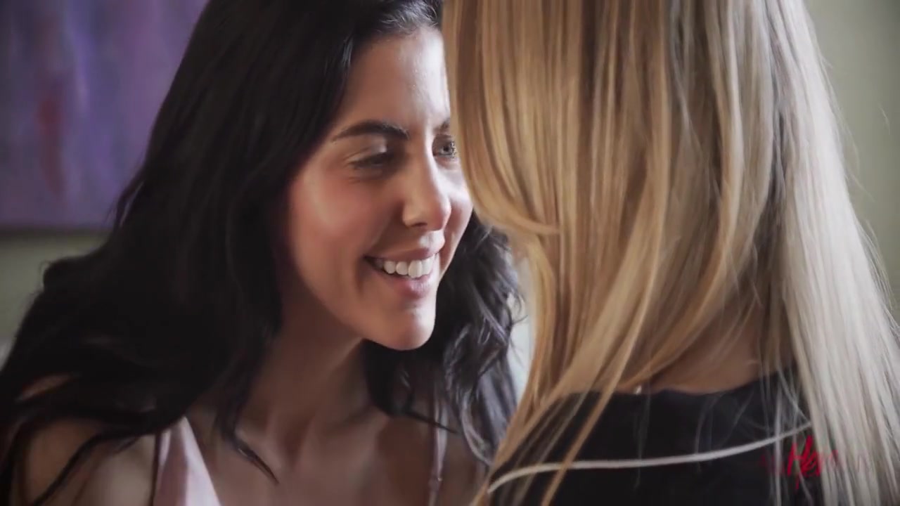 How We Kiss Pt. 2 6 Min - Theodora Day And Anya Olsen