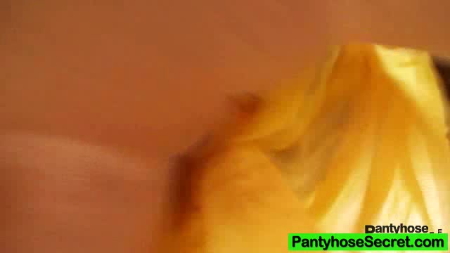 Bibi Fox pantyhose fetish bang