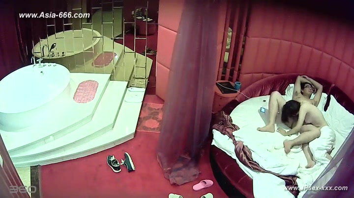 Hackers use the camera to remote monitoring of a lover's home life.149