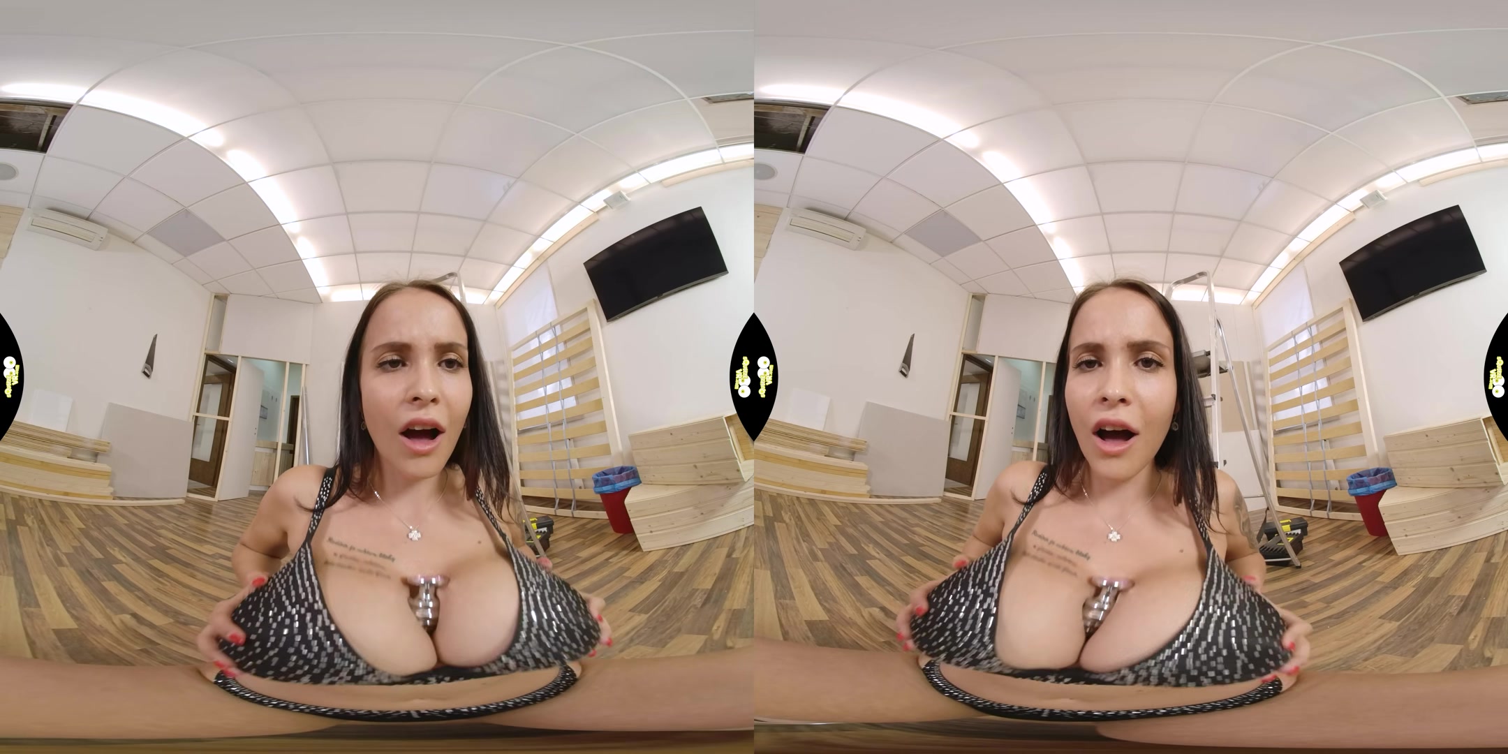 My Boobs - SqueezeVR
