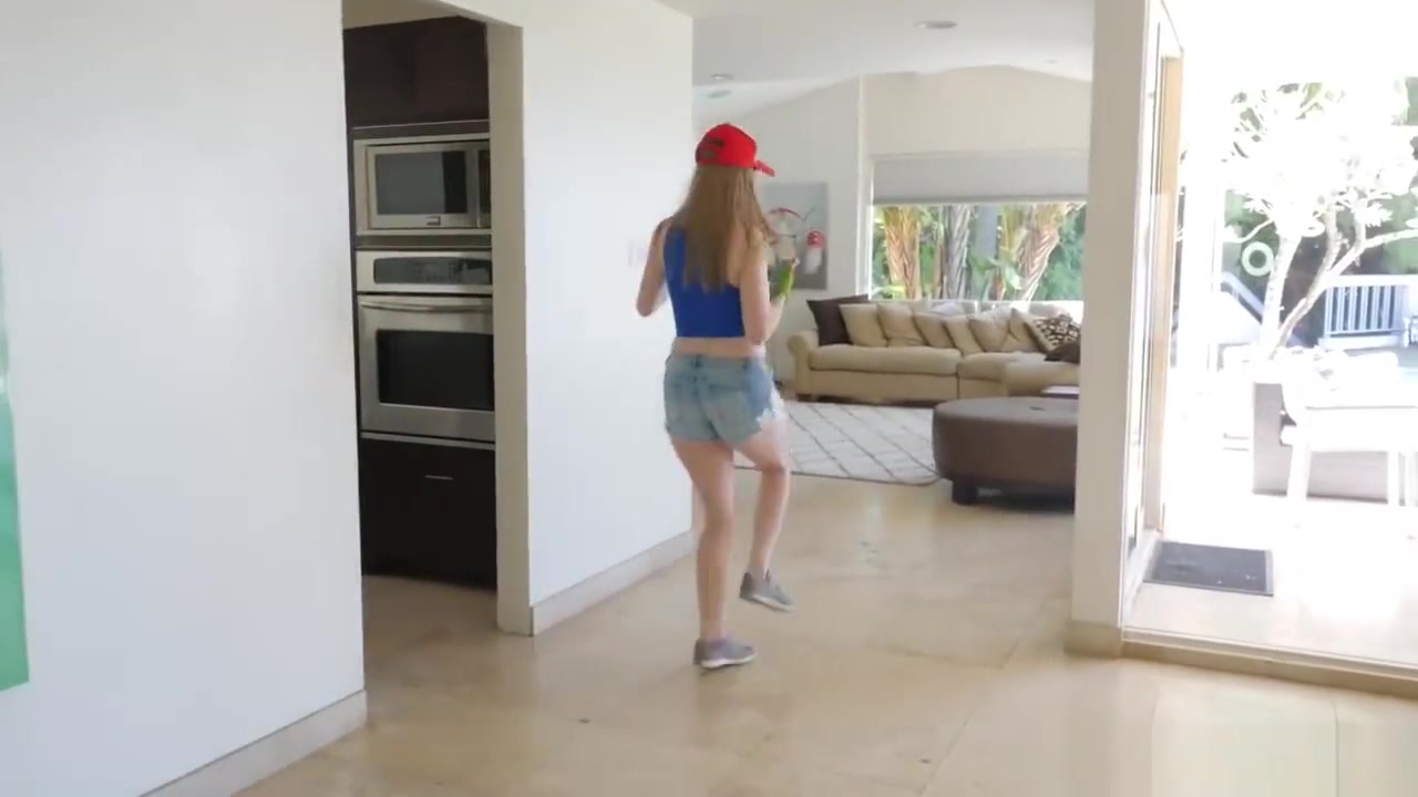 The Stepsis and Her Stepbro Get It On While Playing Pokemon Go