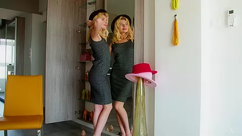 Red Hat 2 - Angel Sway - MetArtX