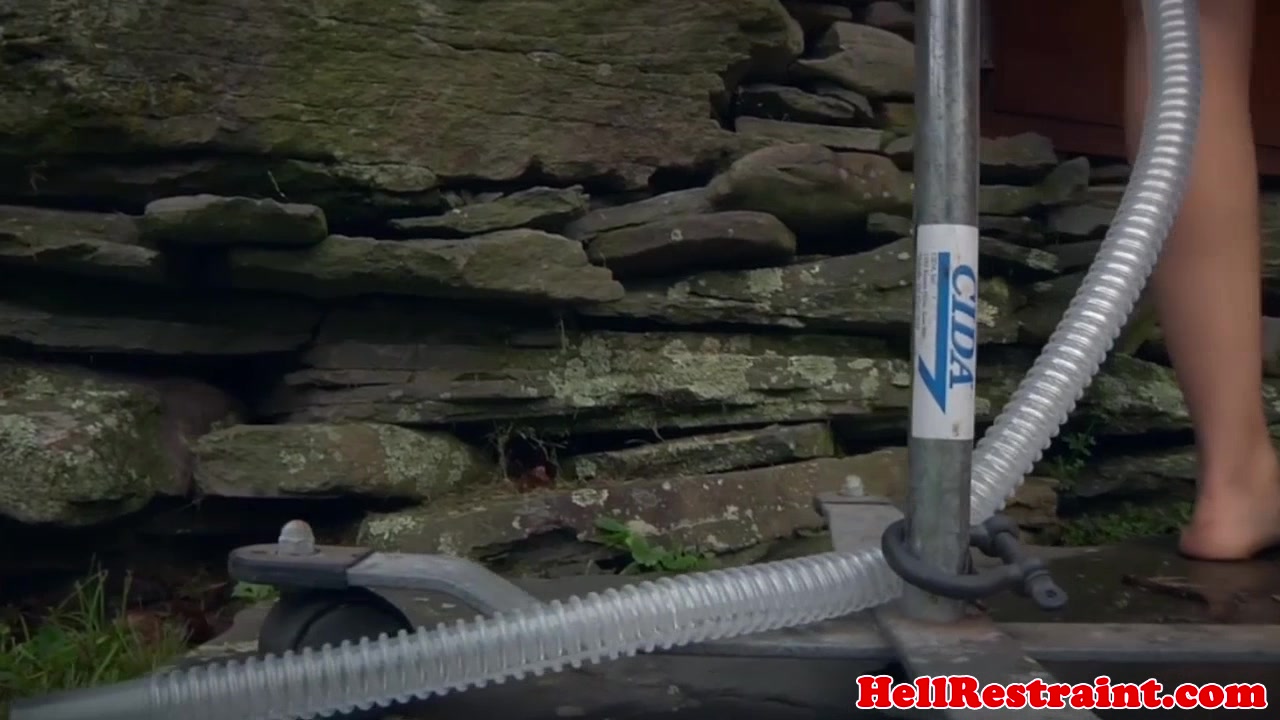 redhead nipplepierced sub punished outdoor