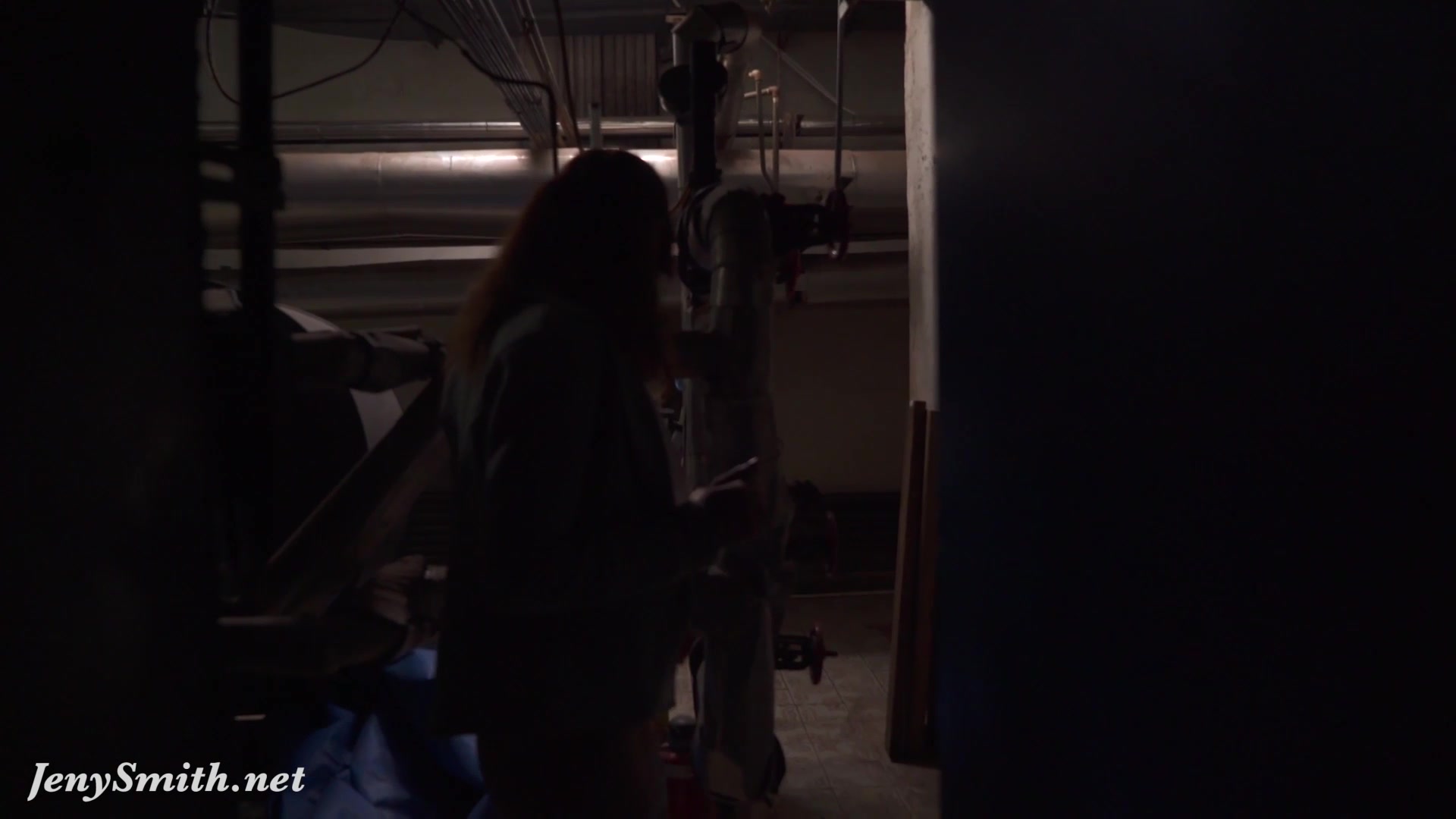 Naked Jeny Smith is Hiding and sneaking in the lost corridors