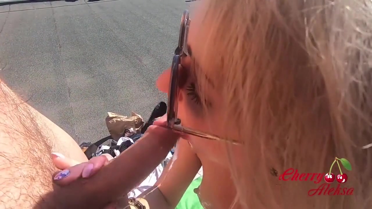 Blonde Blowjob Huge Cock And Cum In Mouth Pov