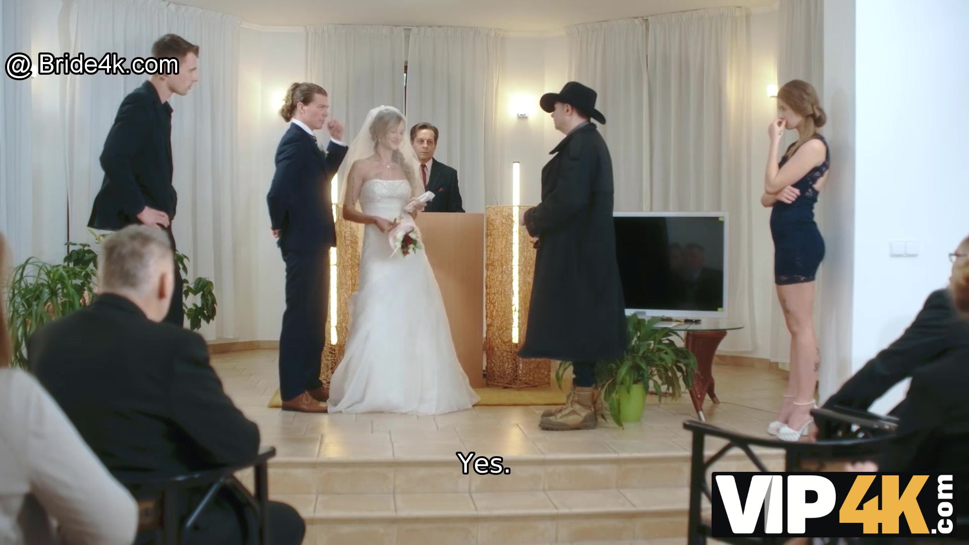 VIP4K. Guests can't hide emotions when they see bride fucking in video