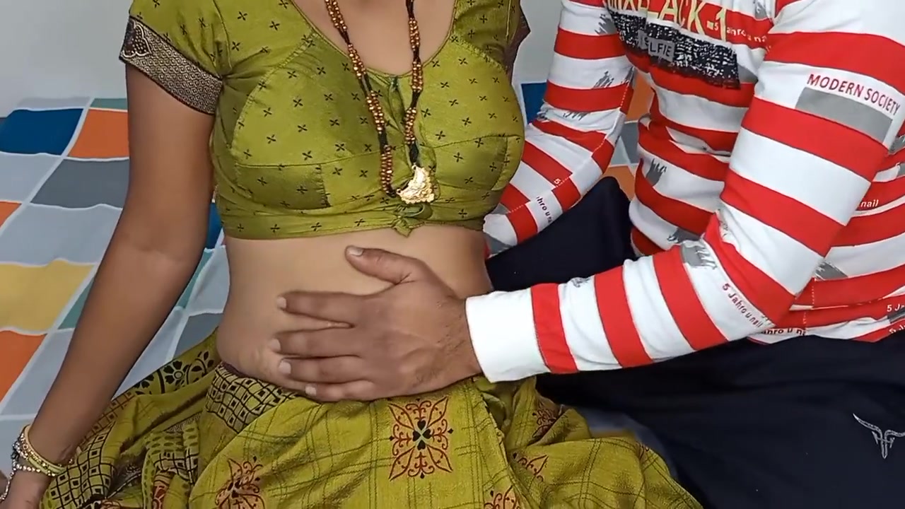 Kamal Gand Marva Te Samay Jor Se Pada Hai
