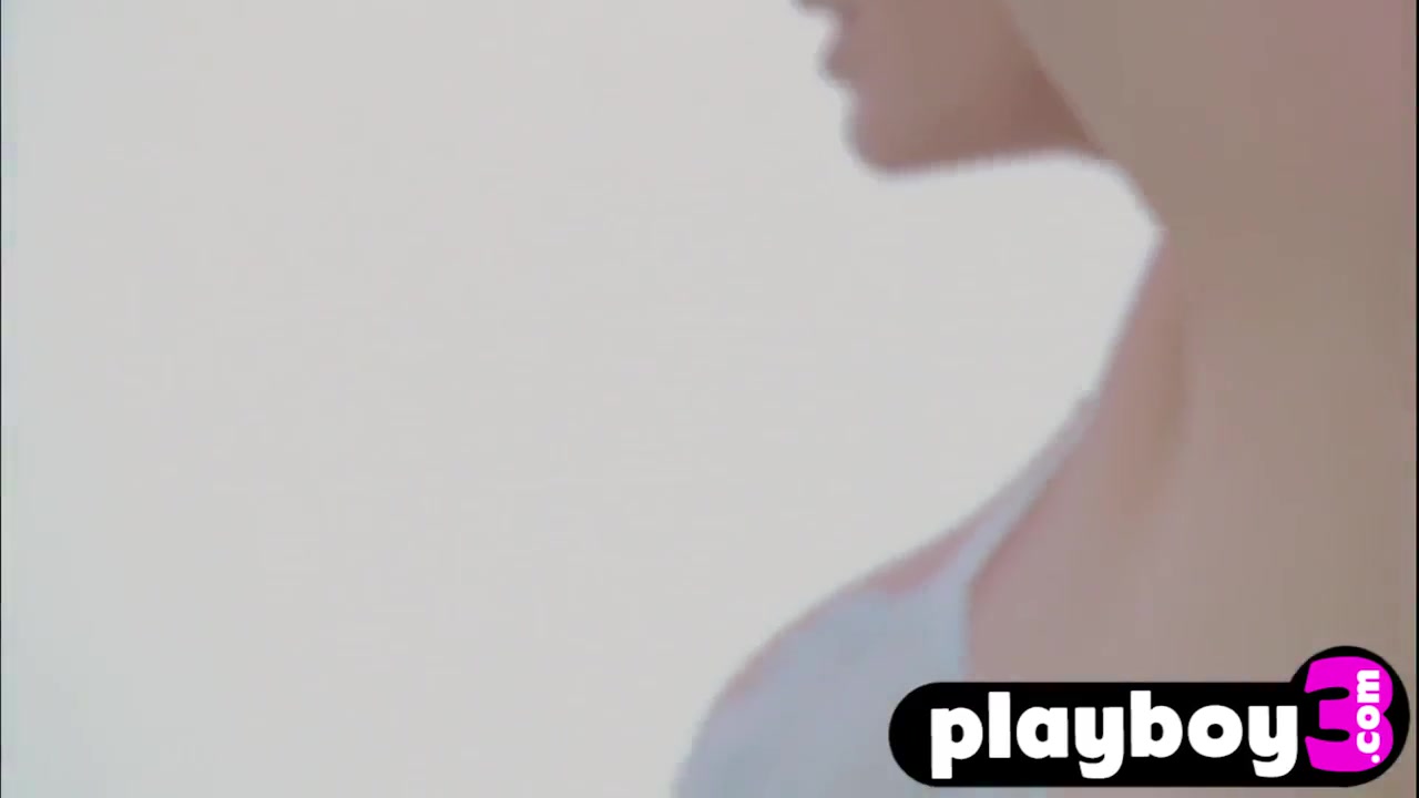 Blonde Nurse In Stunning Calmed Down Busty Patient With Her Lips And Tongue