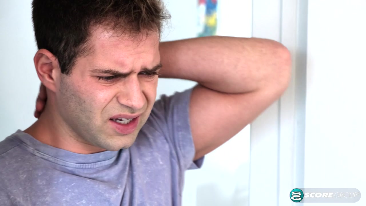 Johnny's Step mom fucks Johnny's best friend - Ibonedyourmom
