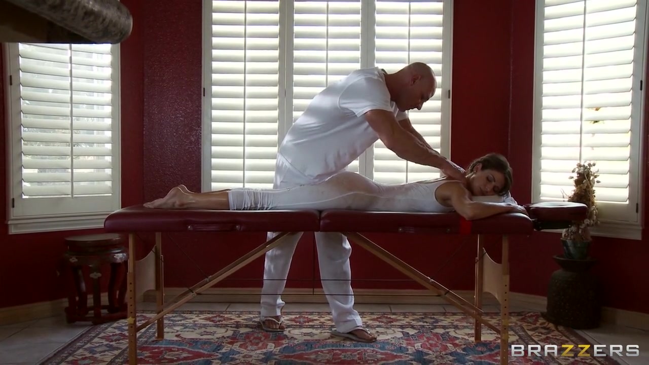 Stretch Pants And Pulling Groins