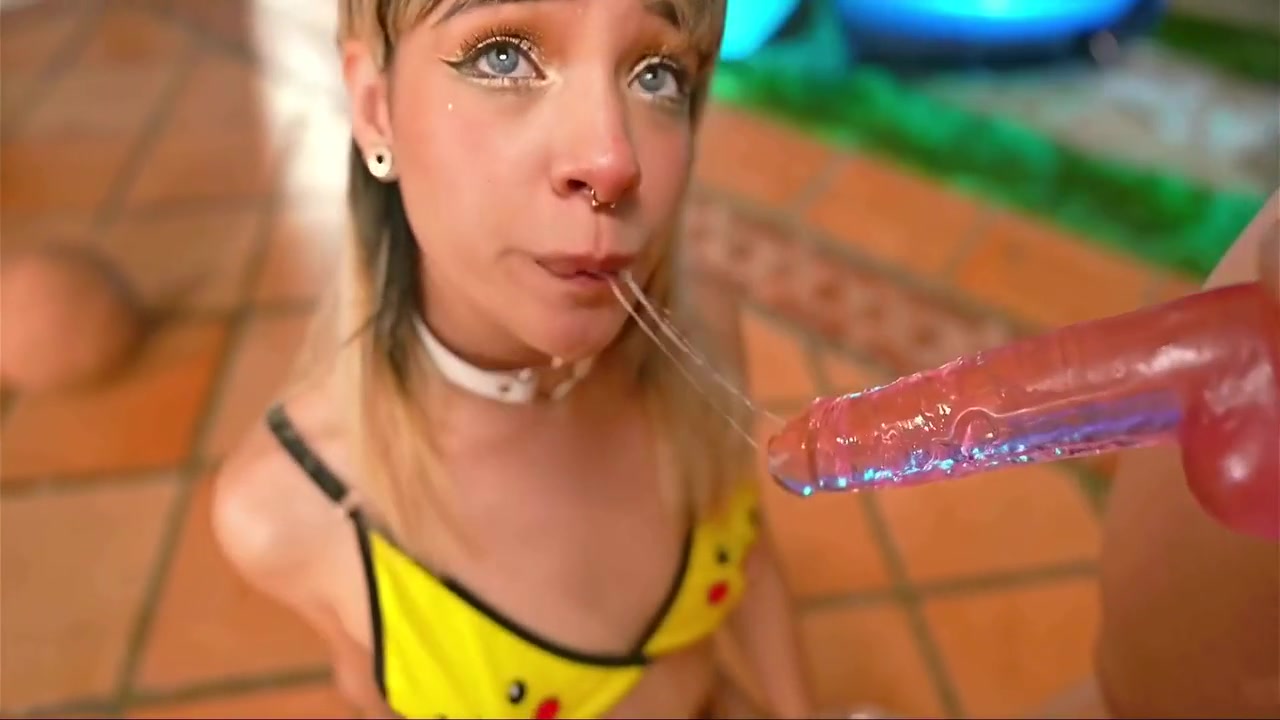 Latina Swallows Dildo All The Way Down Her Throat