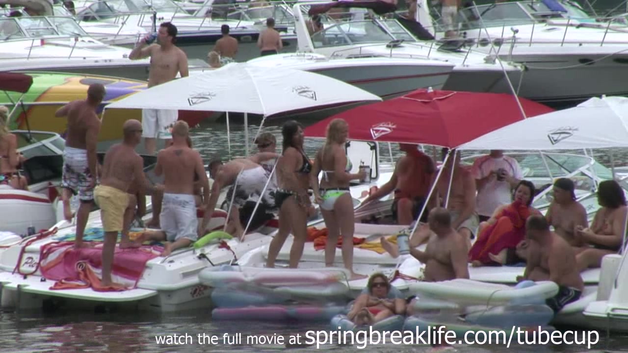 SpringBreakLife Video: Party Cove Chicks