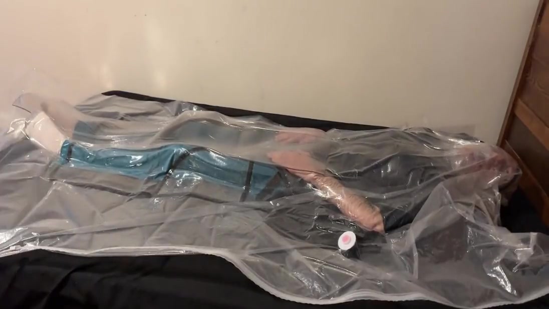 Mar 23 2023 - Intense Session Vacpacked In My Pvc Punishment Top & Pvc Aprons