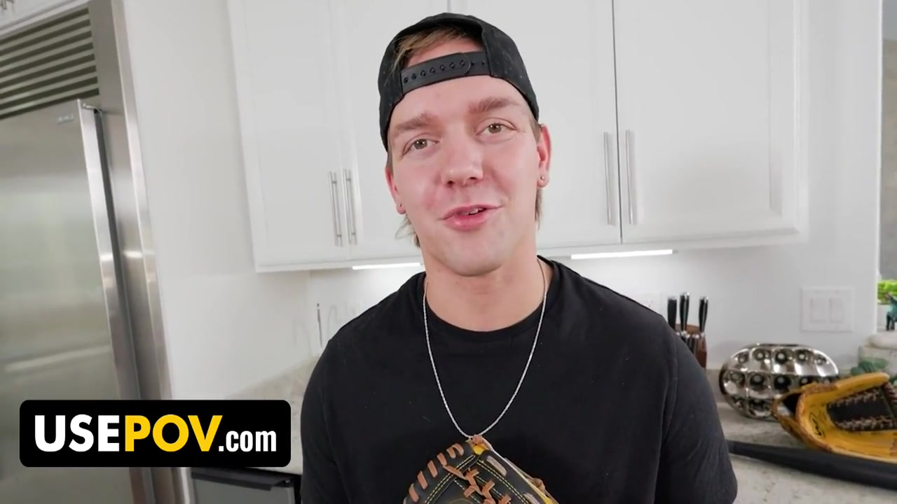 Stepson Surprises Stepmom For Her Birthday With Breakfast In Bed Foot Massage& A Good Dick Pounding With Rion King, Joshua Lewis And Briana Bounce