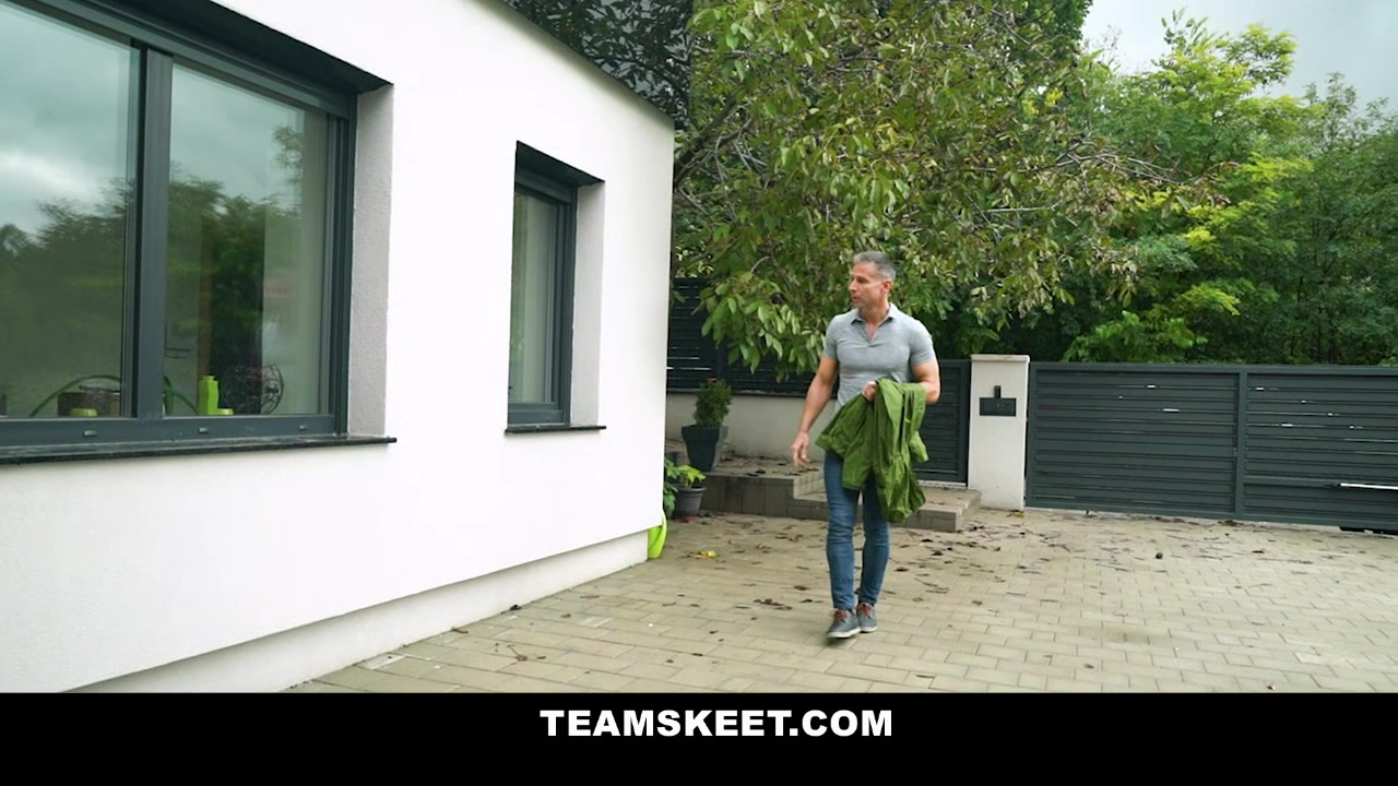 TEAMSKEET - Bored Locked Down Tiktoker Fucked By Neighbor
