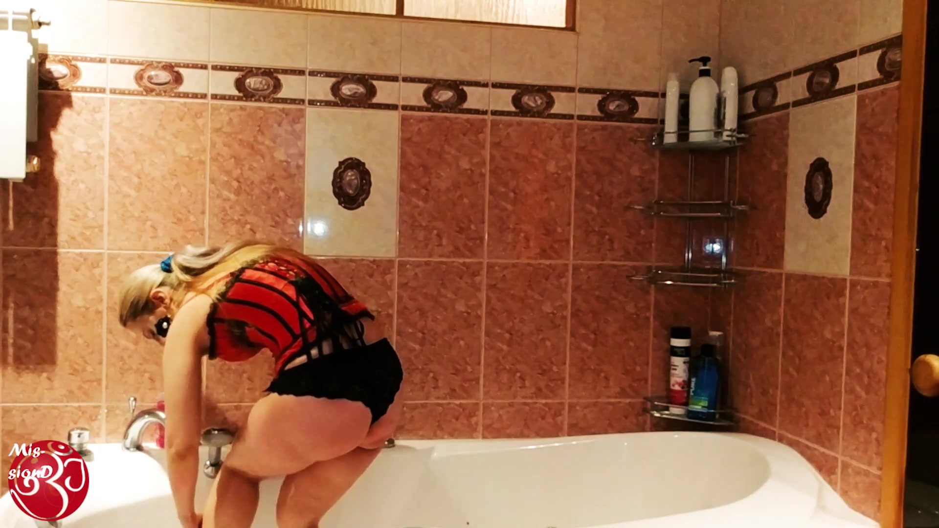 Ass Shaking - Sex Movies Featuring Findom Goaldigger