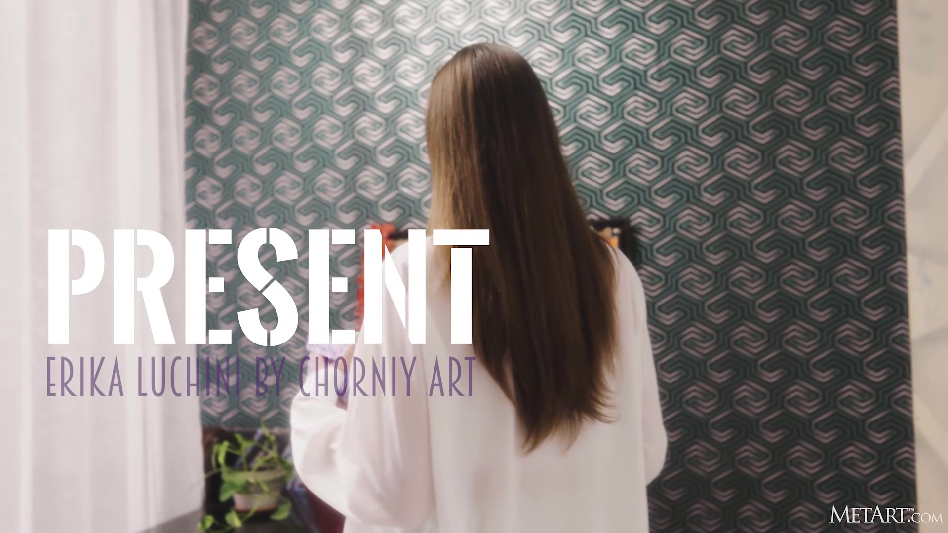 Present - Erika Luchini