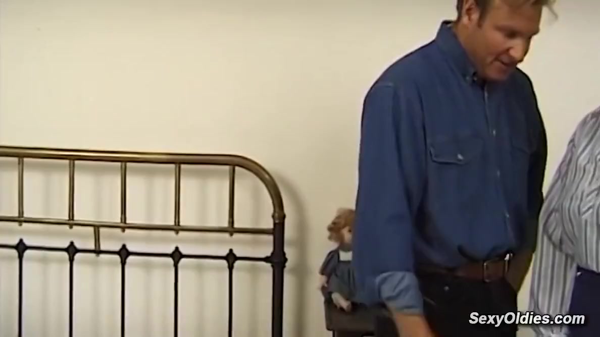 Blonde German Granny Uchina Sucking And Fucking With A Guy