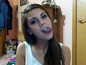 Amateur hot teen 18+ brunette makes her tongue dance
