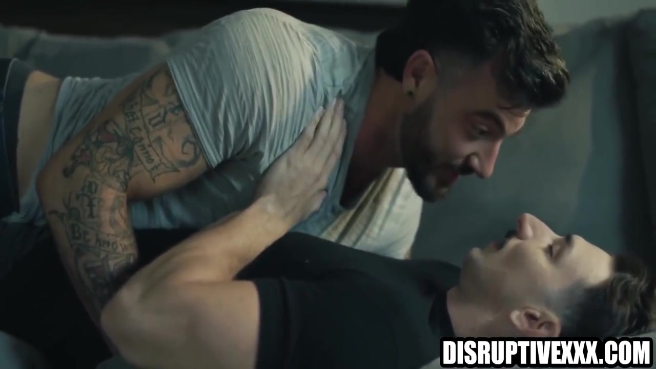 He Cheats On Boyfriend And Posts It On 7 Min With Ian Holms, Ian Holmes And Gay Porn