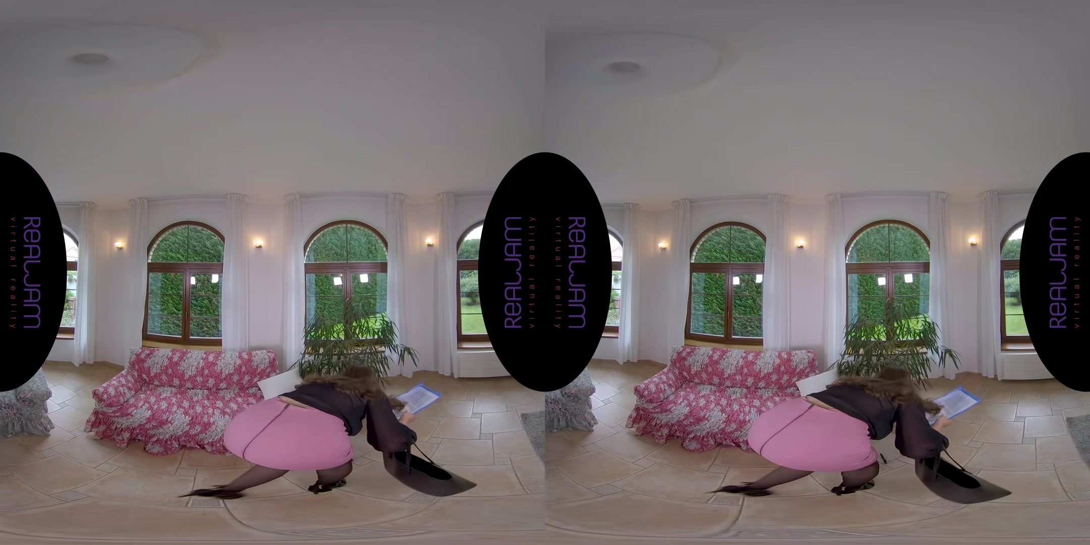 Estate Agent Cruz