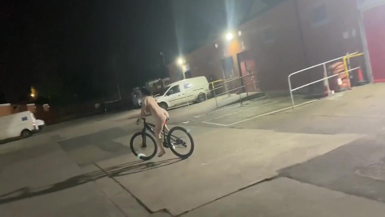 Behind The Scenes Footage Of Street Girl Steals A Bike But Has To Ride It Back