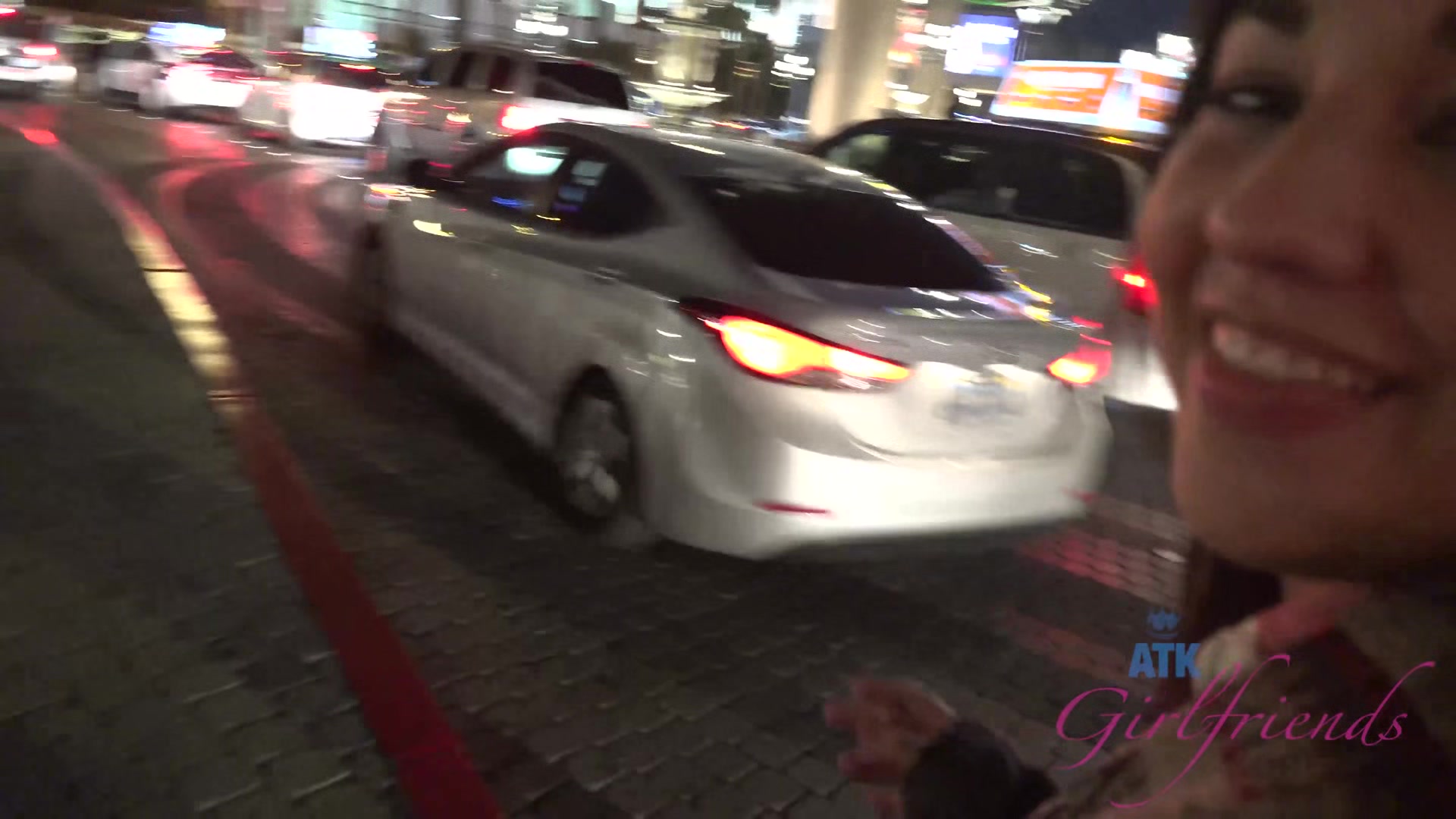Virtual Vacation In Las Vegas With Hot Amara Romani 1/3