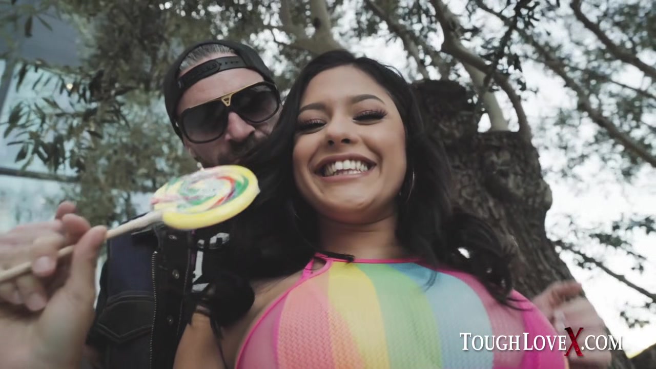Serena Santos - 3rd Wheel - ToughLoveX